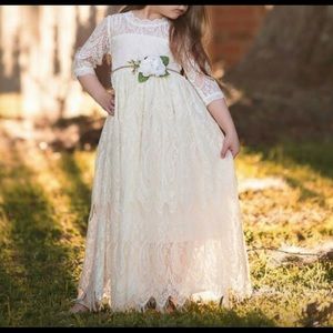 Trish Scully Cream Lace Dress Size 6